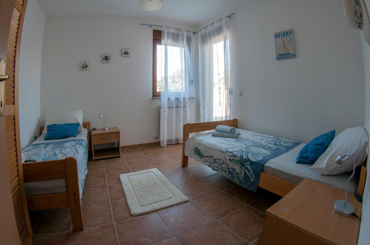 House /Villa Maja Ližnjan Buitenkant foto