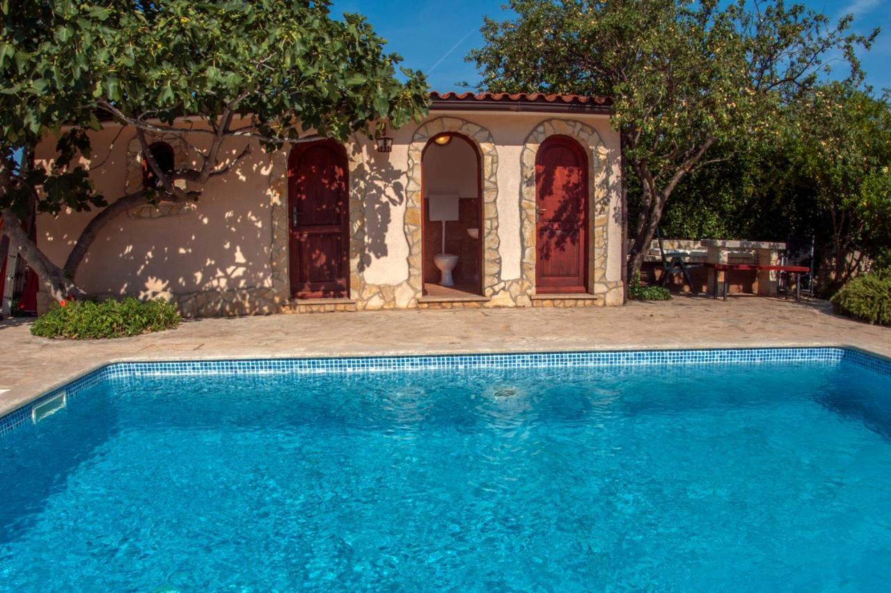 House /Villa Maja Ližnjan Buitenkant foto