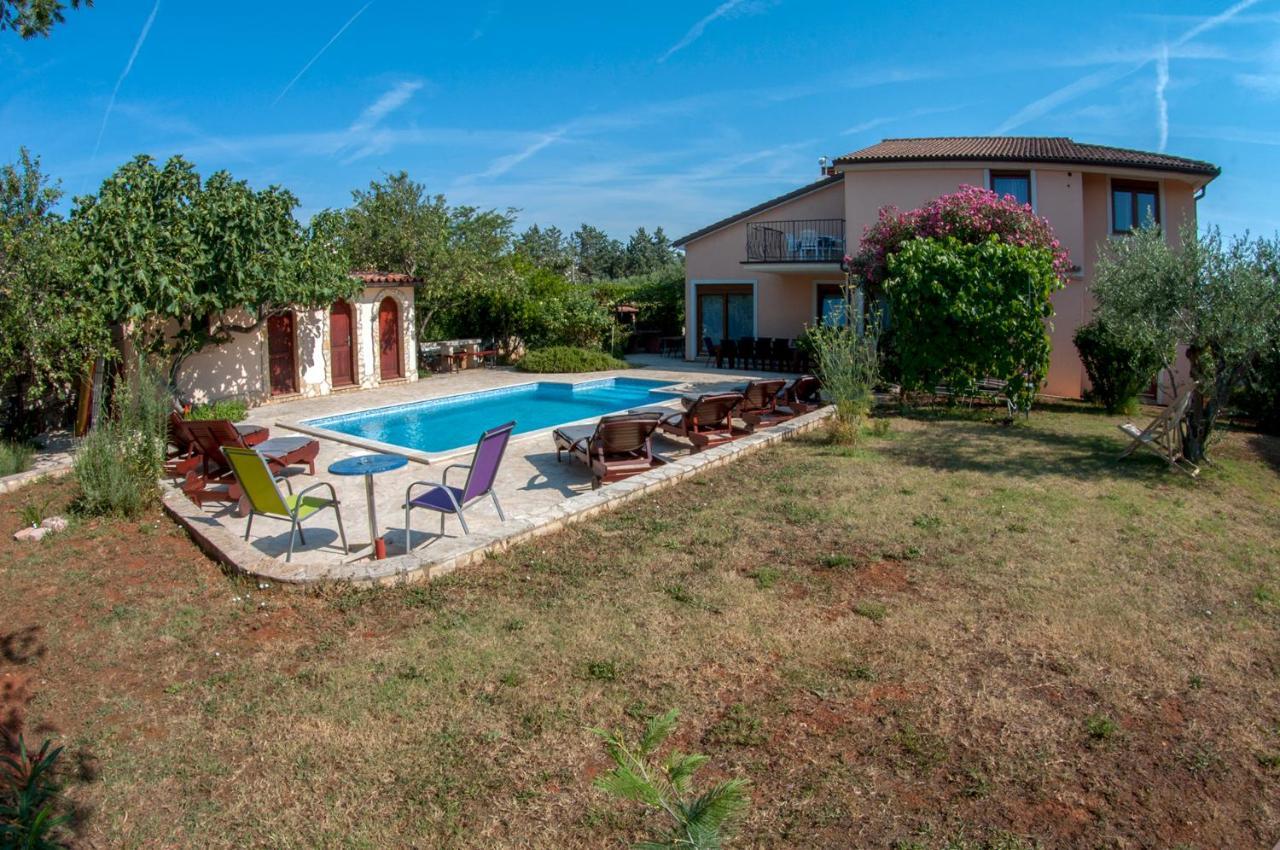 House /Villa Maja Ližnjan Buitenkant foto